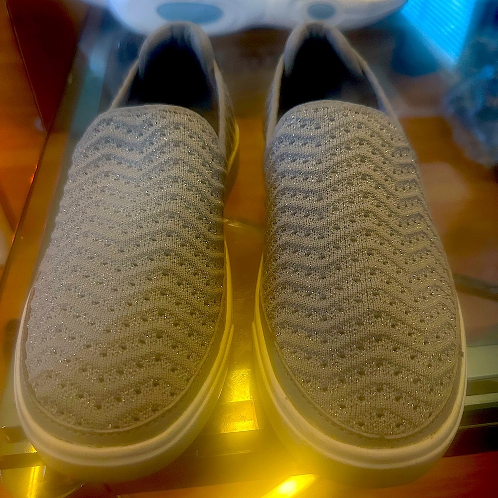 UGG Slip-on Sneaker